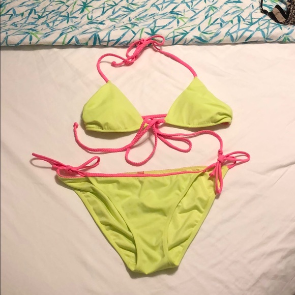 Victoria's Secret Other - Victoria’s Secret Front Tie Bikini